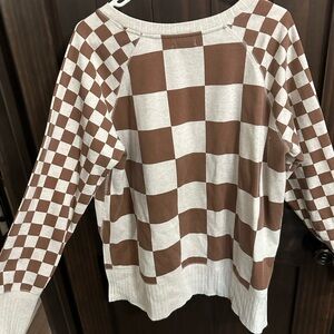Maurices Brown and Cream Checkered Sweatshirt